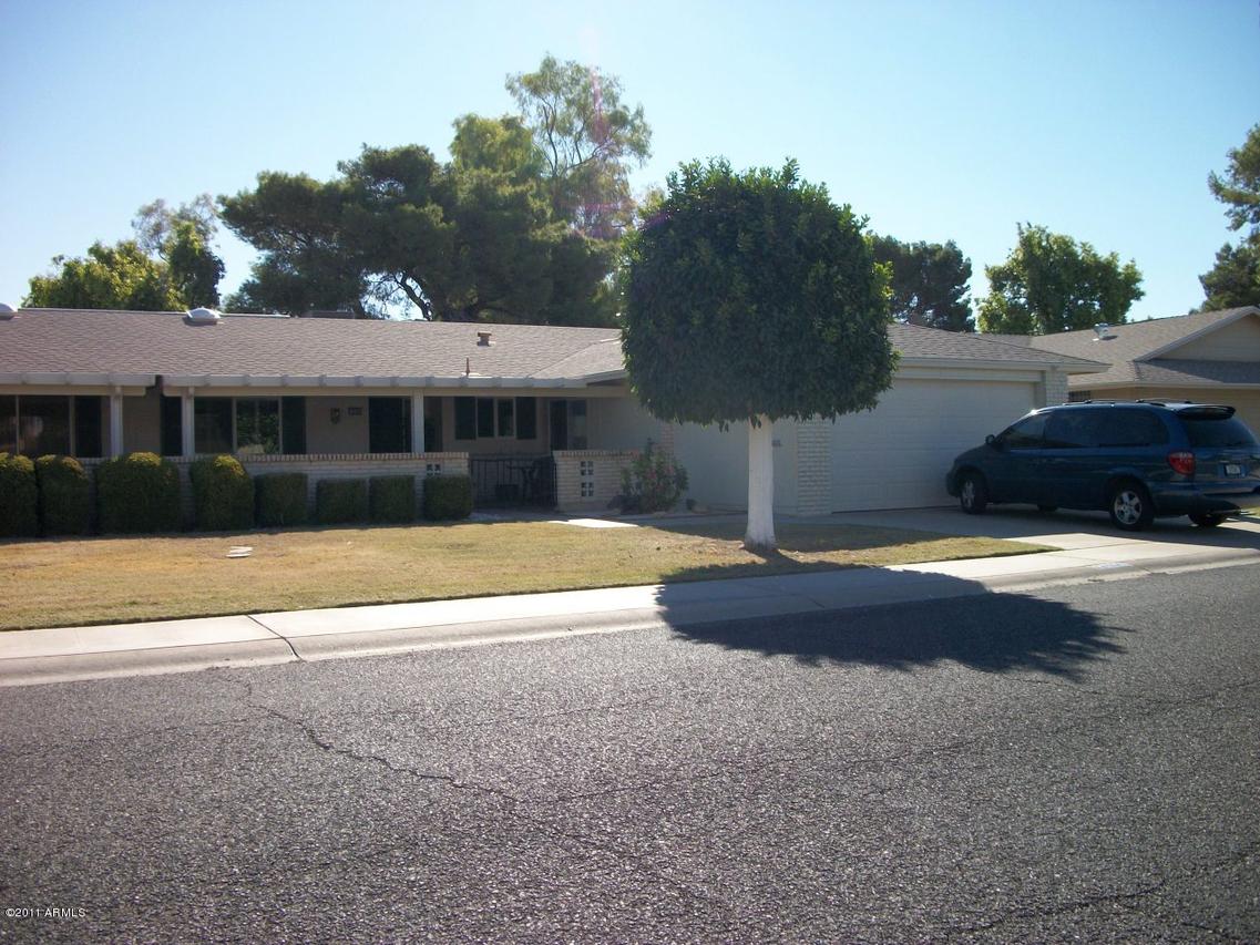 9245 N 110th Ave., Sun City, AZ 85351