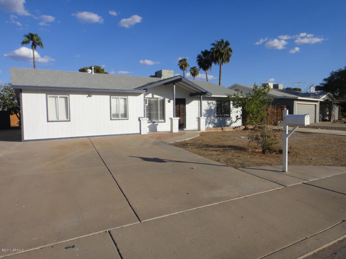 5915 S College Ave., Tempe, AZ 85283