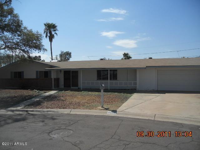 4220 E Becker Ln., Phoenix, AZ 85028
