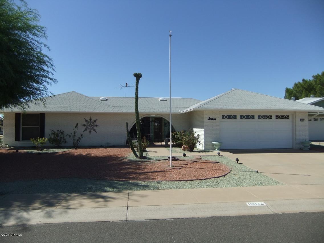 19822 N Arcadia Ct., Sun City, AZ 85373
