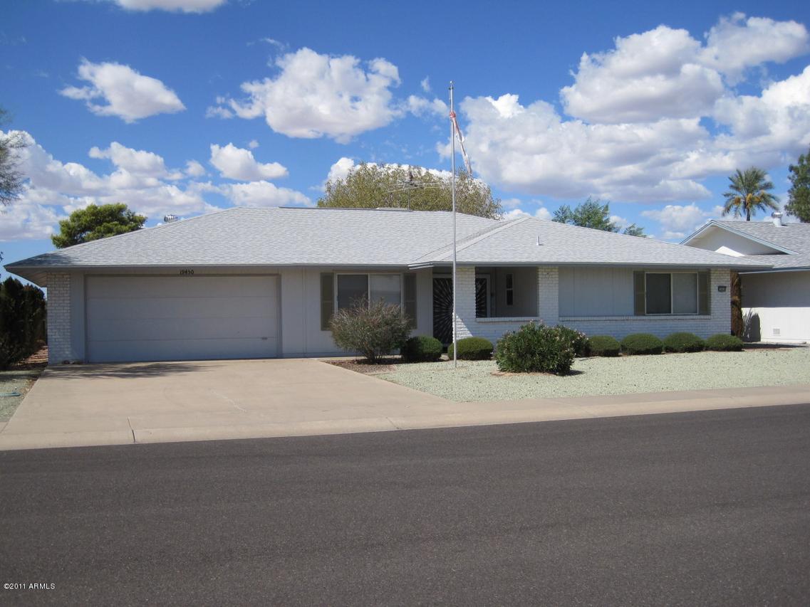 19450 N Willow Creek Cir., Sun City, AZ 85373
