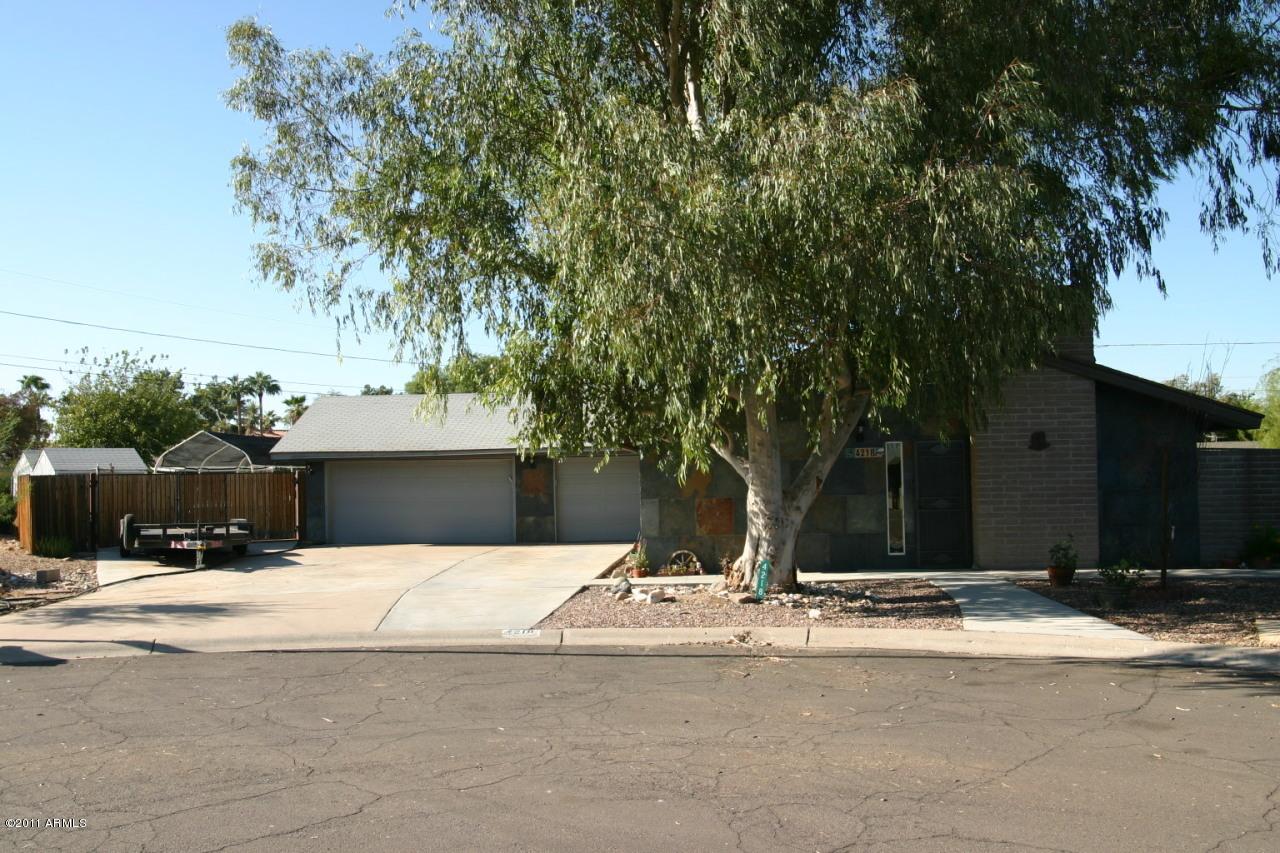 4218 E Becker Ln., Phoenix, AZ 85028