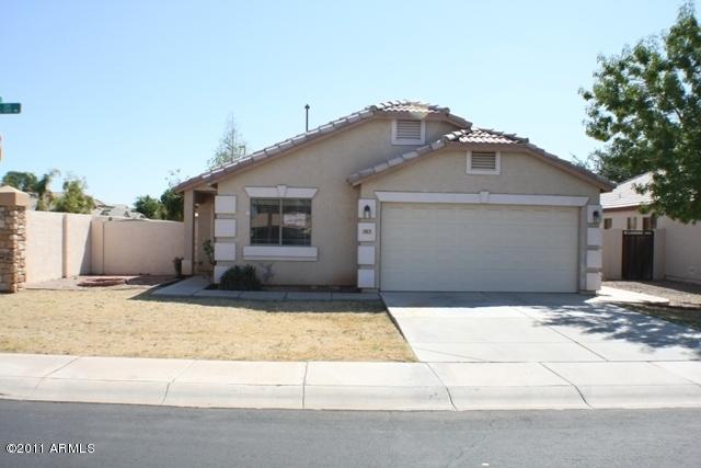 583 S Churchill Dr., Gilbert, AZ 85296