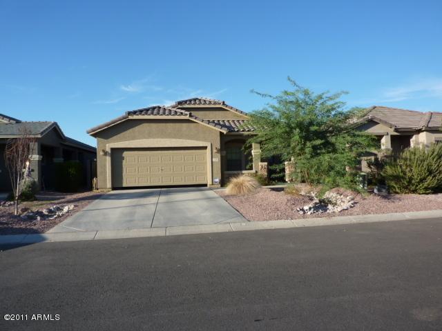 1378 W Brangus Way, San Tan Valley, AZ 85143
