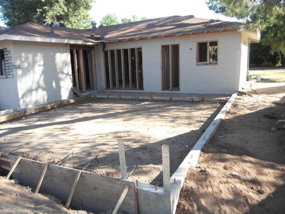 3320 E Turney Ave., Phoenix, AZ 85018