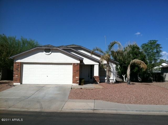 8826 E Dallas St., Mesa, AZ 85207