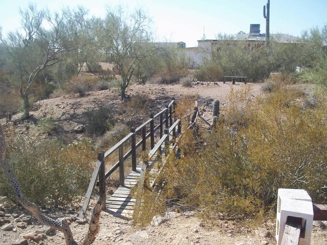 4556 N Ironwood Dr., Apache Junction, AZ 85120