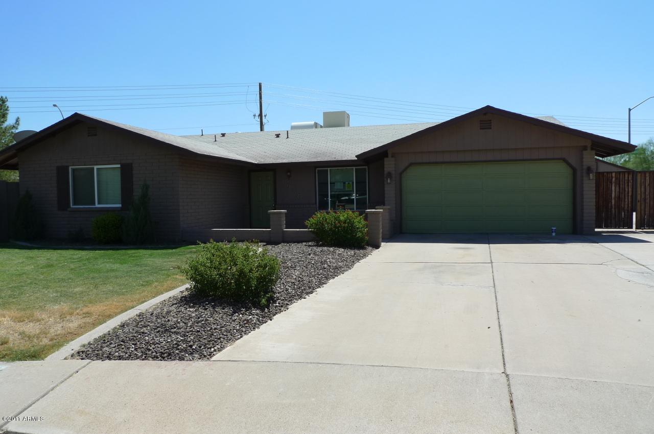 1950 S Gaylord Cir., Mesa, AZ 85204