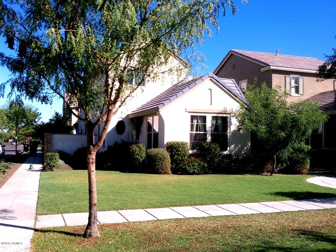 15439 W Dreyfus St., Surprise, AZ 85379