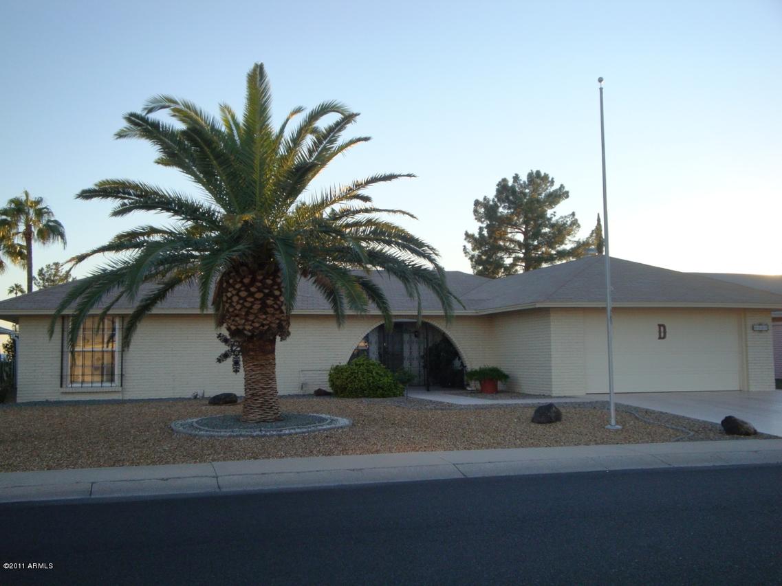 9527 W Country Club Dr., Sun City, AZ 85373