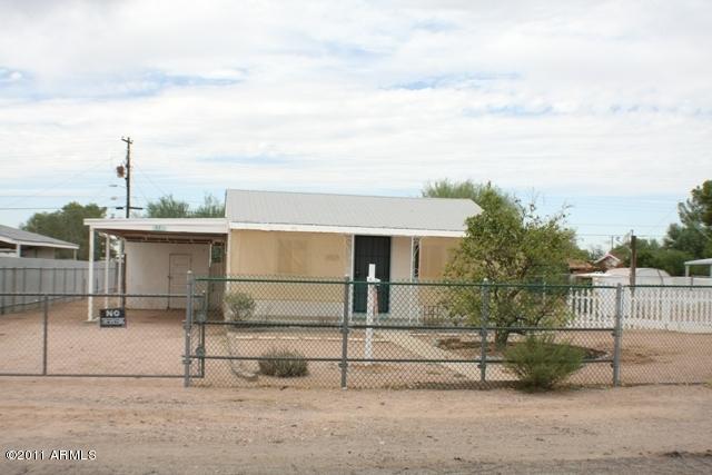 576 S Cornwall Dr., Apache Junction, AZ 85120