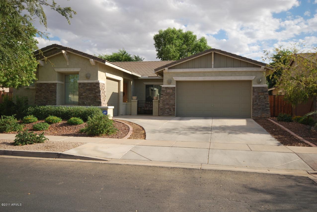 675 E Riviera Dr., Chandler, AZ 85249