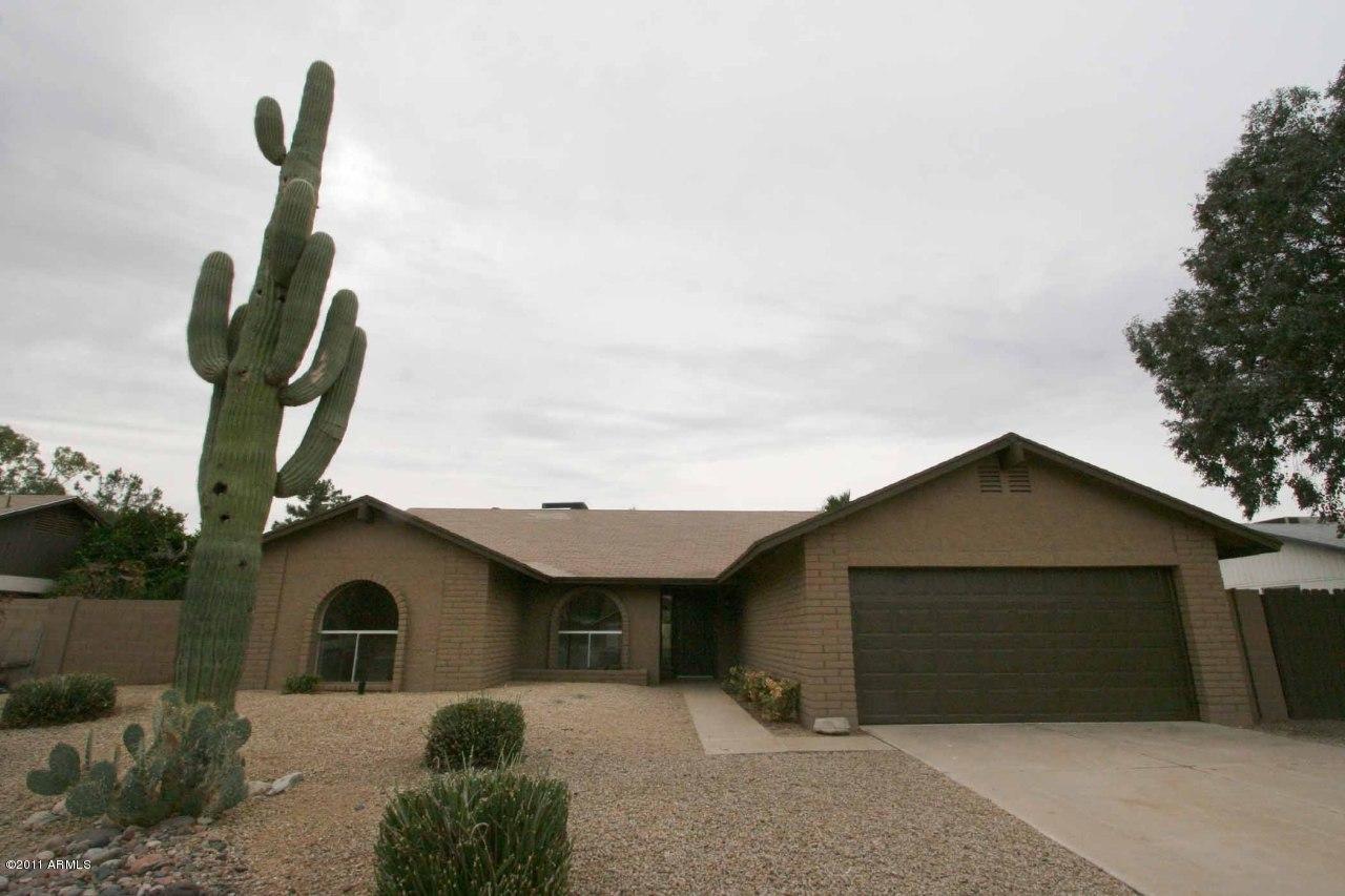 5215 E Tierra Buena Ln., Scottsdale, AZ 85254