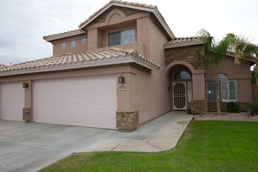 4715 E South Fork Dr., Phoenix, AZ 85044