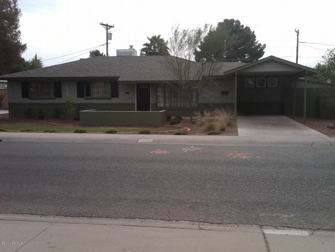 3633 E Piccadilly Rd., Phoenix, AZ 85018