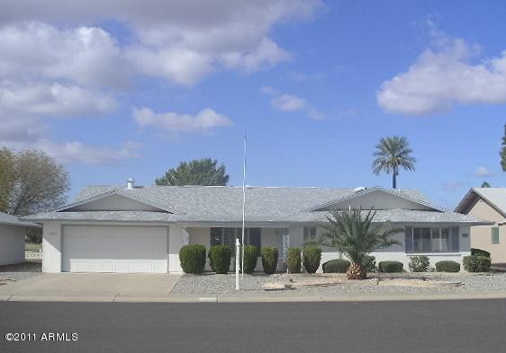 19602 N Willow Creek Cir., Sun City, AZ 85373