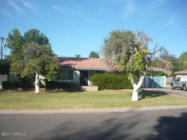 3902 E Glenrosa Ave., Phoenix, AZ 85018