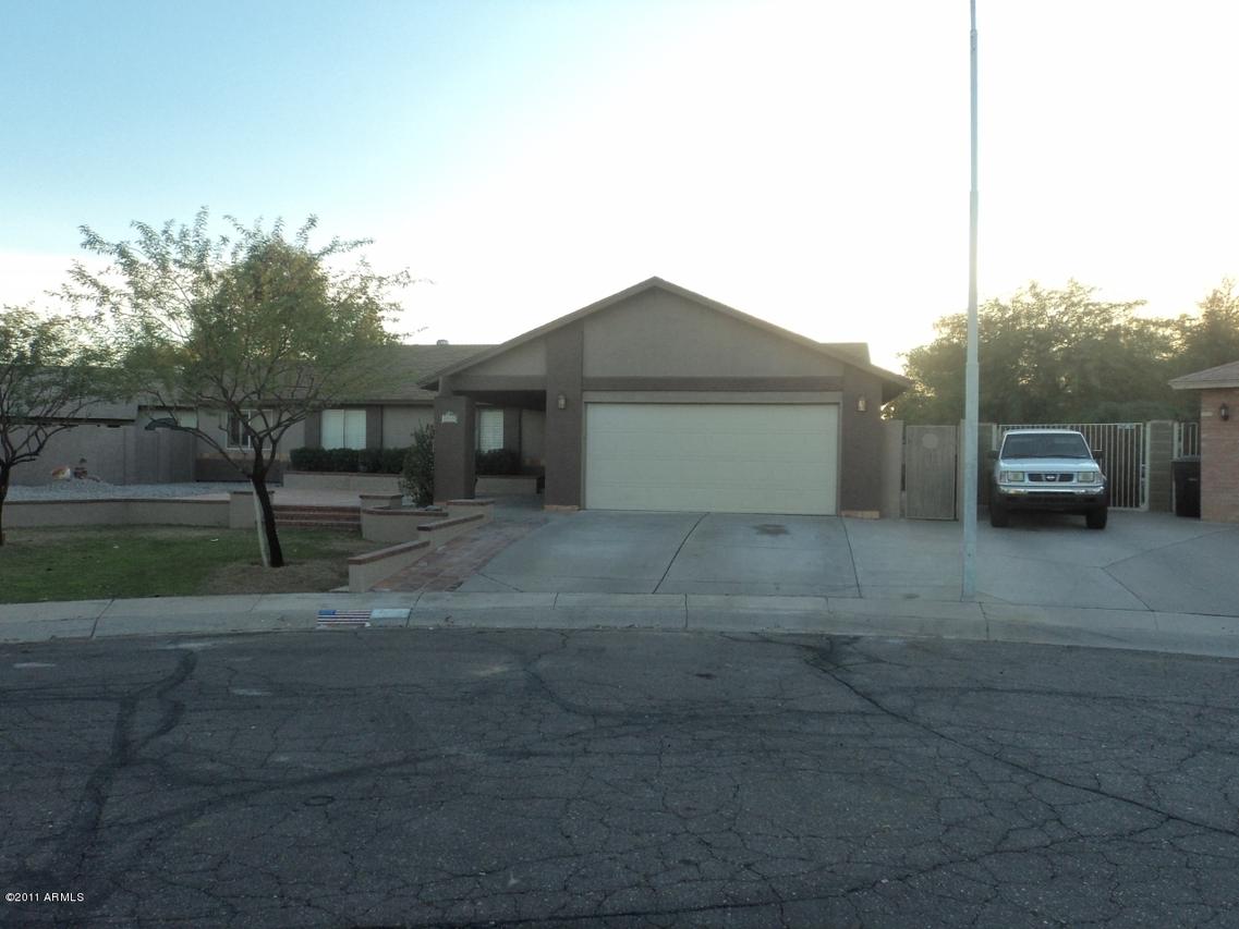 2335 W Highland Ct., Chandler, AZ 85224