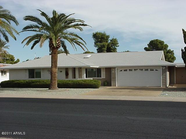 9809 N 110th Ave., Sun City, AZ 85351