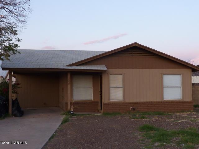 324 E Jacaranda St., Mesa, AZ 85201
