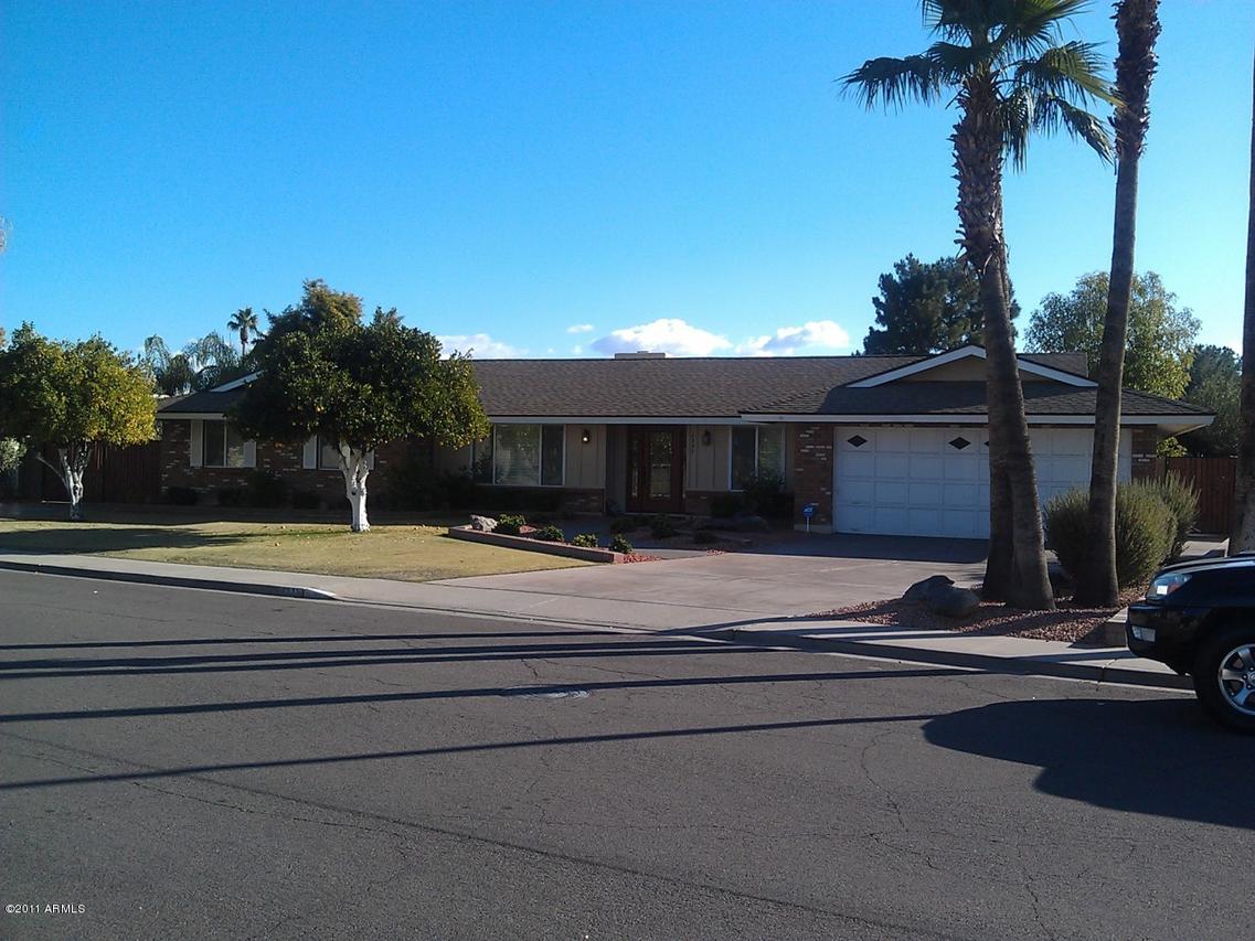 2335 E Jacaranda St., Mesa, AZ 85213