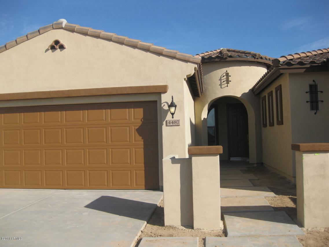 4487 E Luna Rd., Litchfield Park, AZ 85340