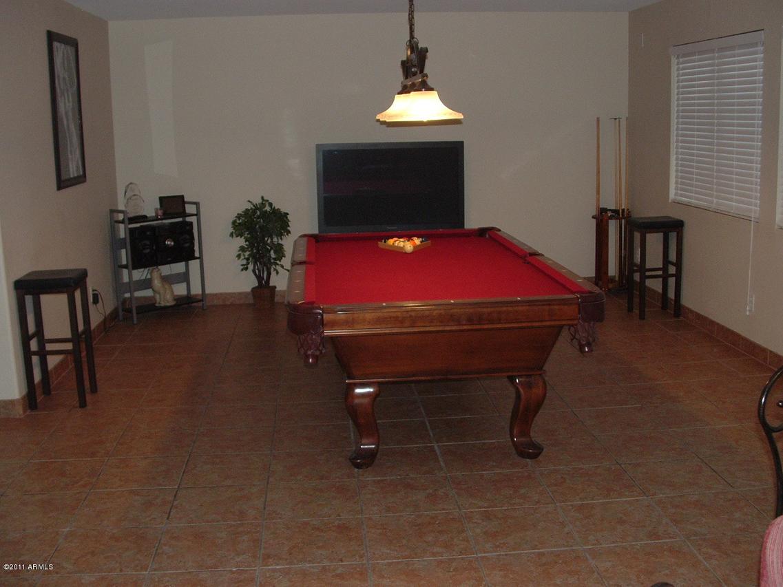 1019 E Cowboy Cove Tr., San Tan Valley, AZ 85143