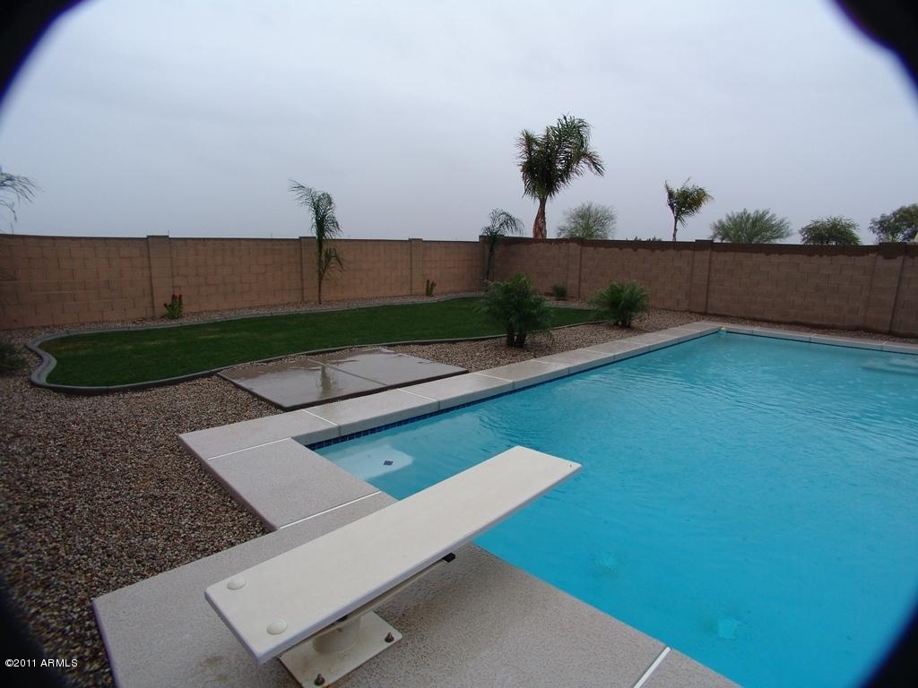 28707 N Spur Dr., San Tan Valley, AZ 85143