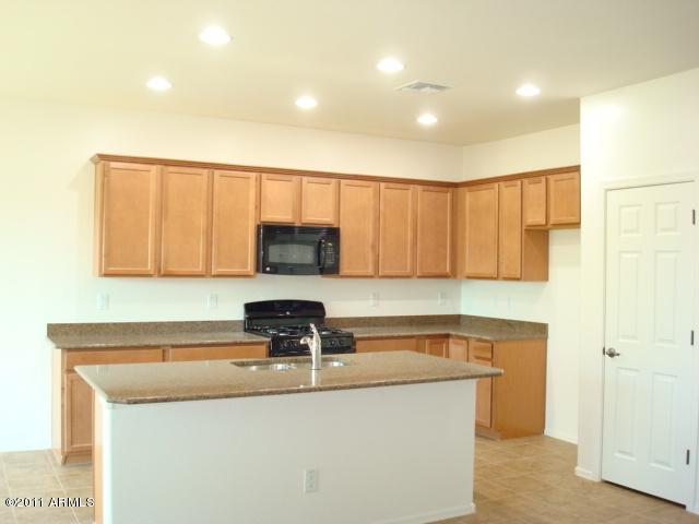 42018 W Dorsey Dr., Maricopa, AZ 85138