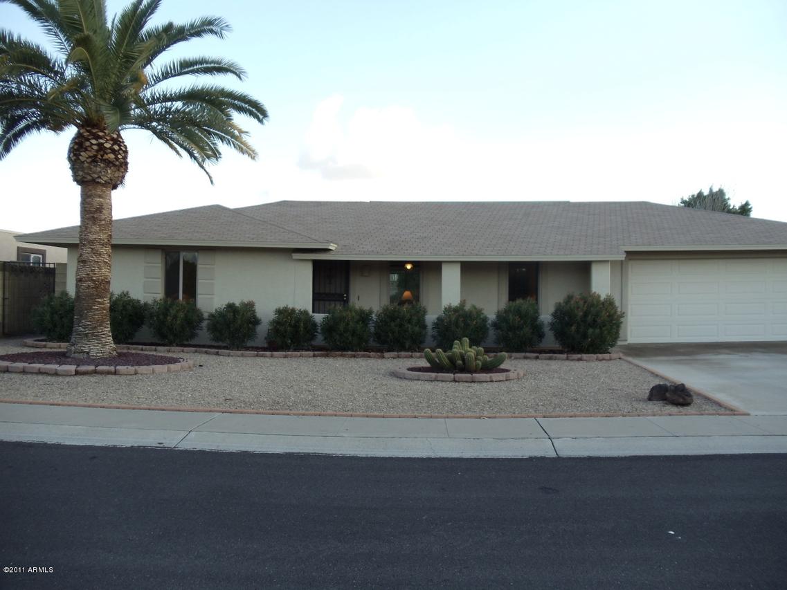 11001 W Edgewood Dr., Sun City, AZ 85351