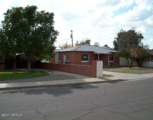 4240 NW 4th Ave., Phoenix, AZ 85013