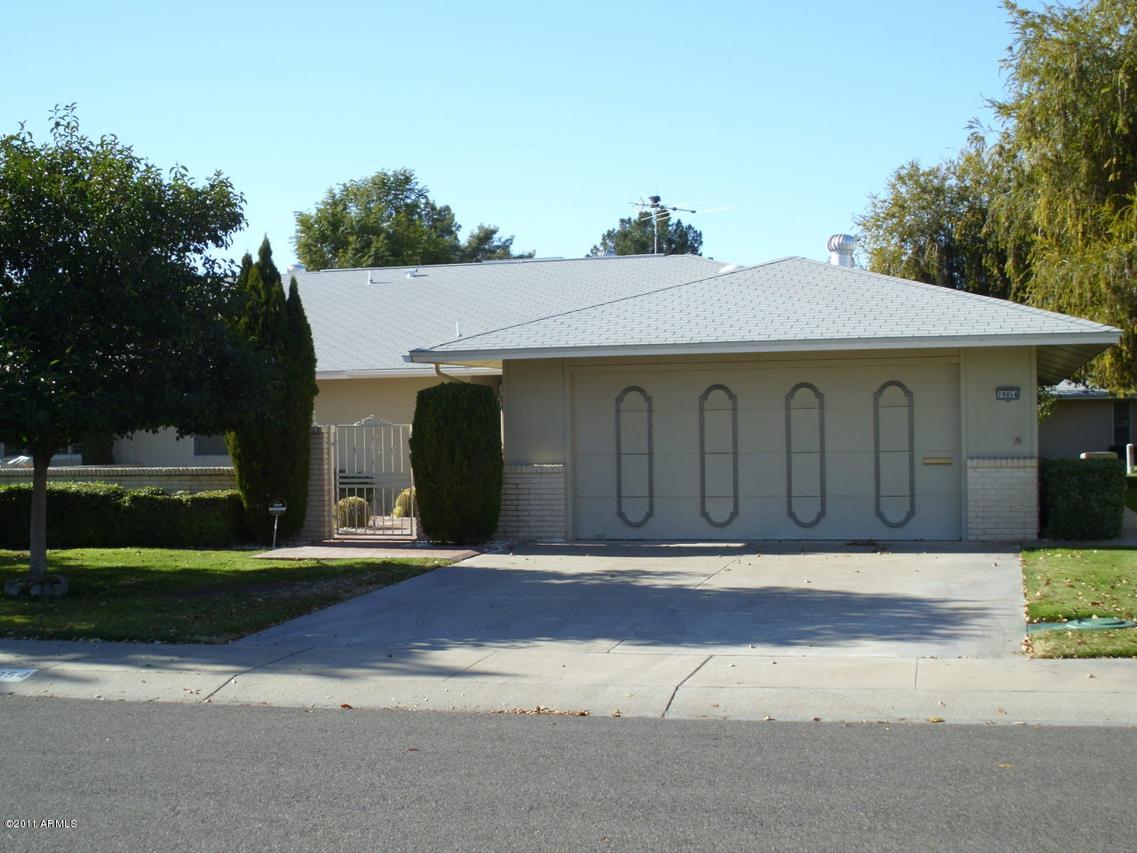 19054 N Signal Butte Cir., Sun City, AZ 85373