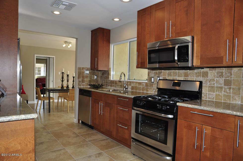 1737 W Highland Ave., Phoenix, AZ 85015