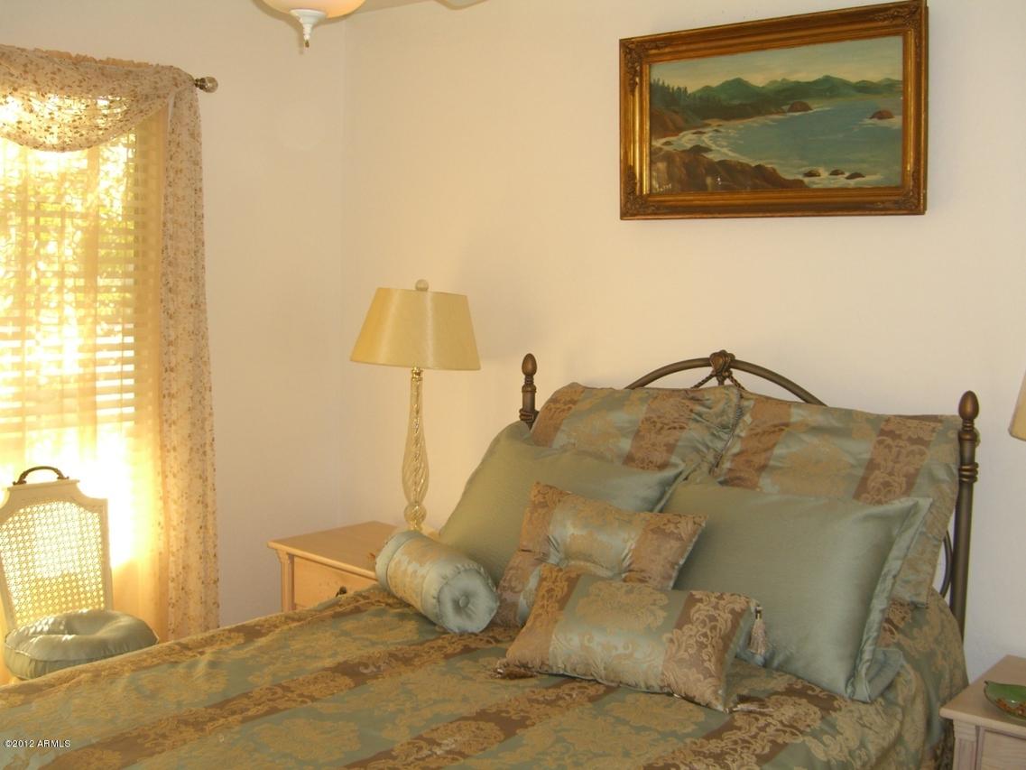 13994 W Port Royale Ln., Surprise, AZ 85379