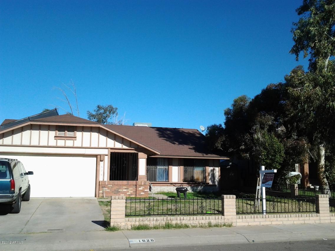 1626 E Saint Charles Ave., Phoenix, AZ 85040