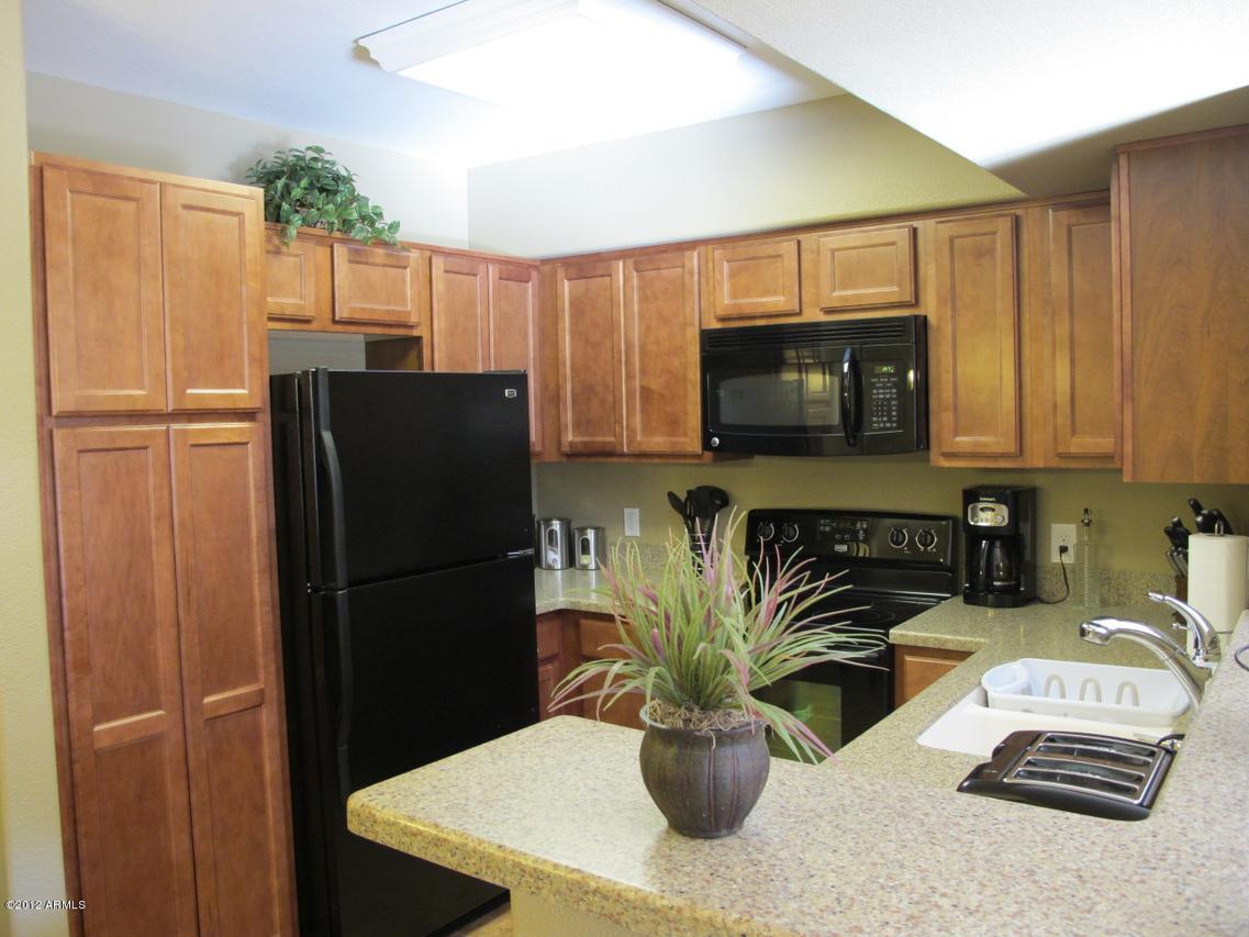 1295 N Ash St. #216, Gilbert, AZ 85233
