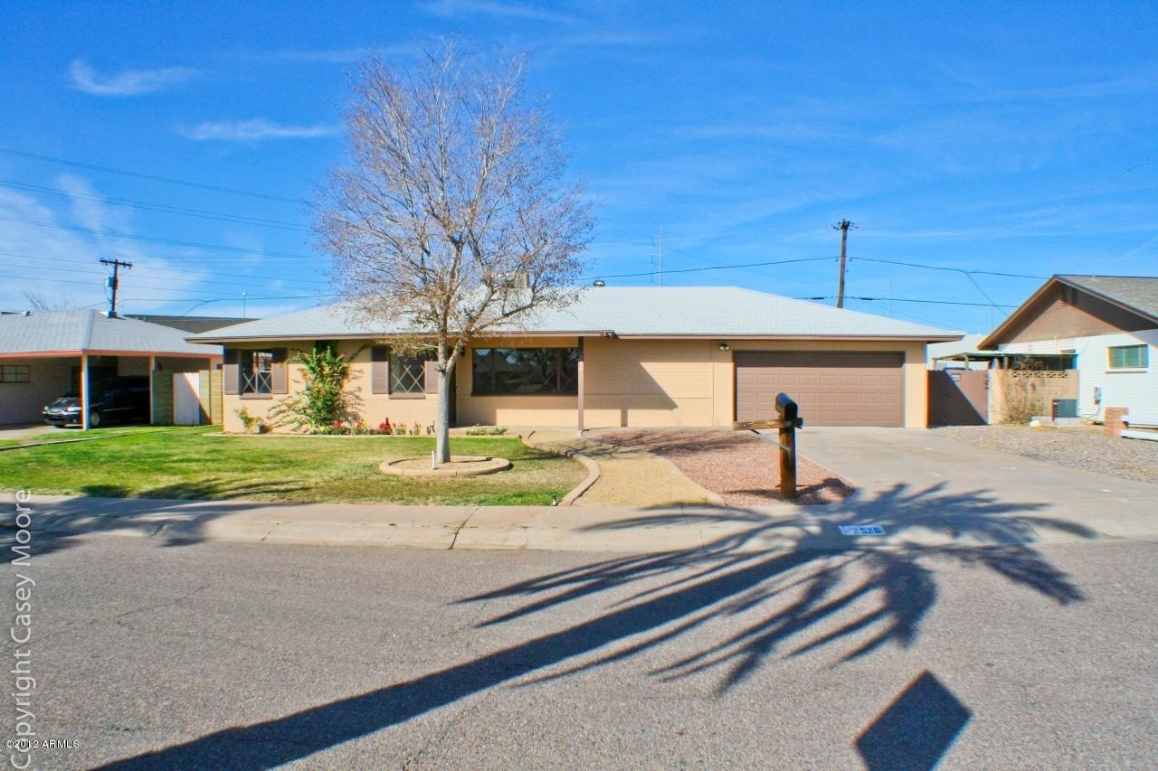 2526 W Village Dr., Phoenix, AZ 85023