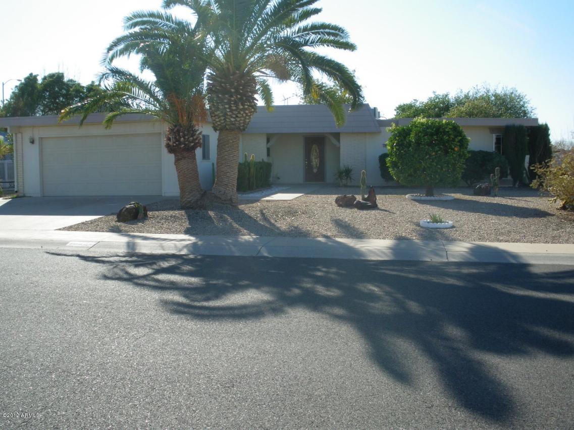 10605 W Carob Dr., Sun City, AZ 85373