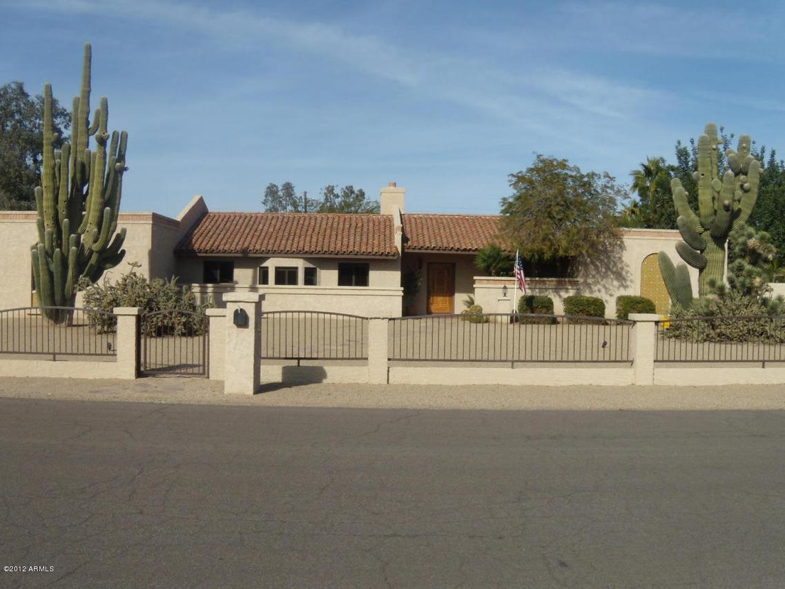 5242 W Fallen Leaf Ln., Glendale, AZ 85310