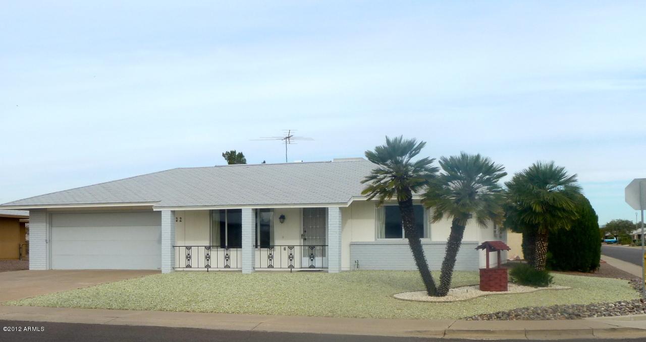 20032 N Willow Creek Cir., Sun City, AZ 85373