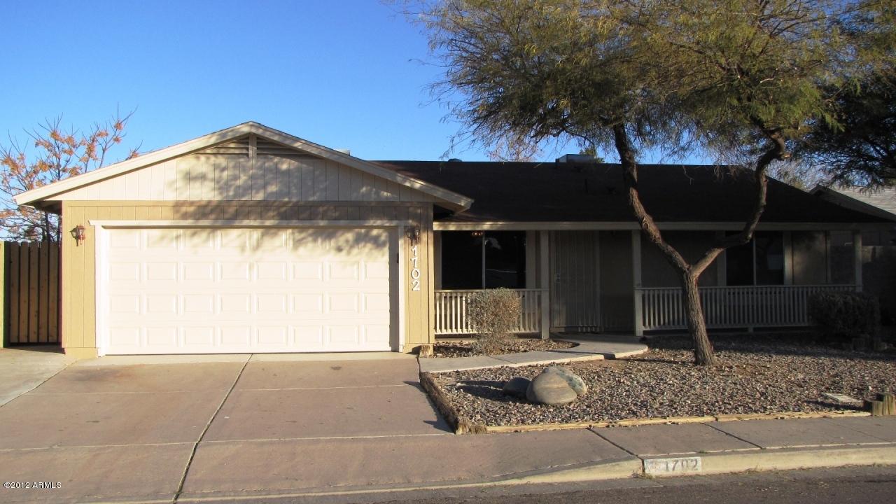 1702 W Loughlin Dr., Chandler, AZ 85224