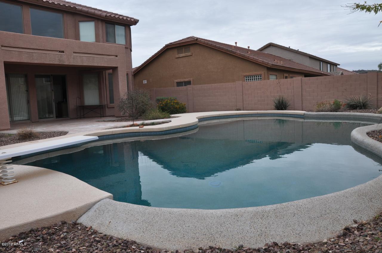 3220 W Caravaggio Ln., Phoenix, AZ 85086