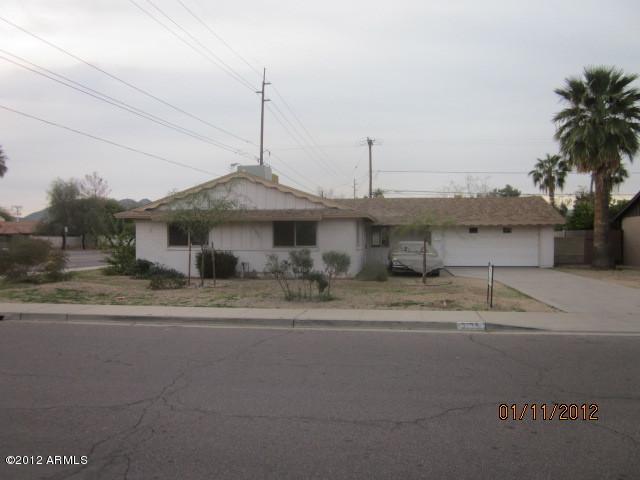 3135 E Desert Cove Ave., Phoenix, AZ 85028