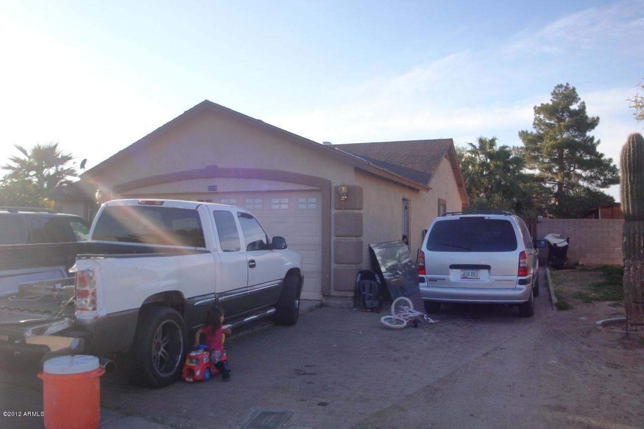 2608 N 60th Ave., Phoenix, AZ 85035