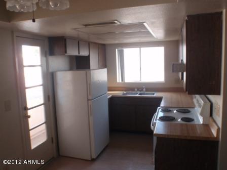 5830 N 48th Dr., Glendale, AZ 85301