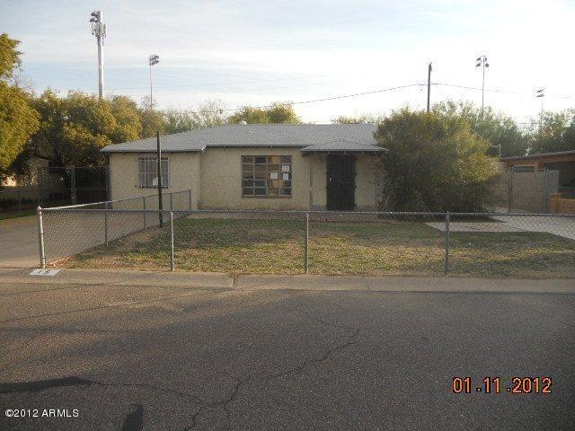 15 E Beautiful Ln., Phoenix, AZ 85042