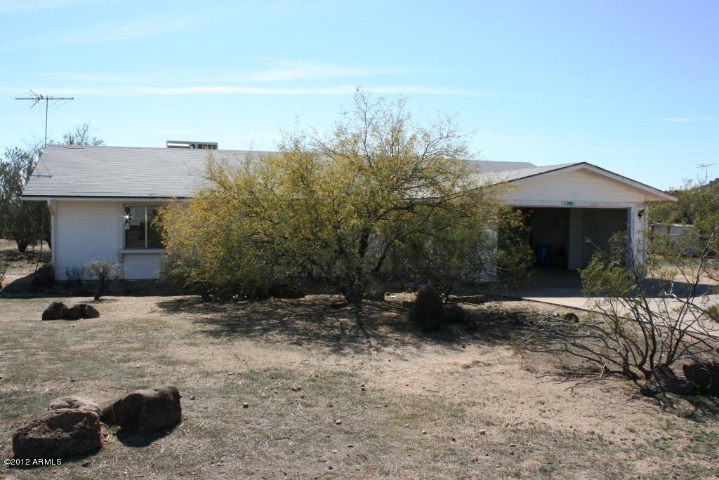 43009 N 7th Ave., New River, AZ 85087