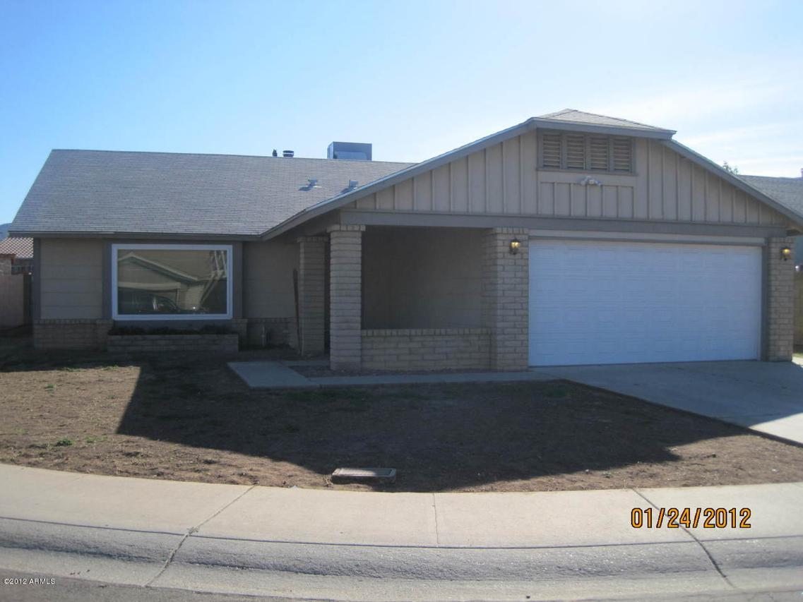 1913 E Saint Catherine Ave., Phoenix, AZ 85042