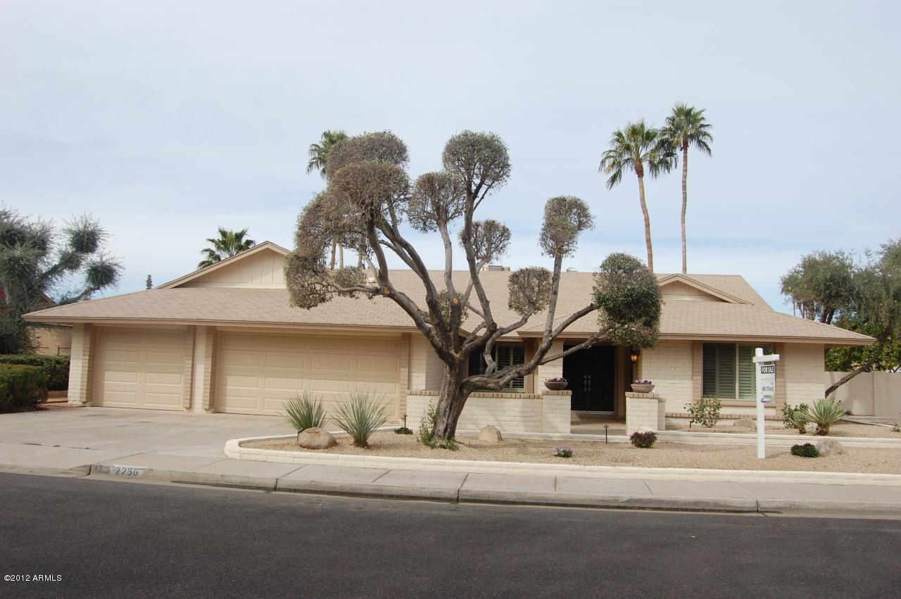 2256 S Standage, Mesa, AZ 85202