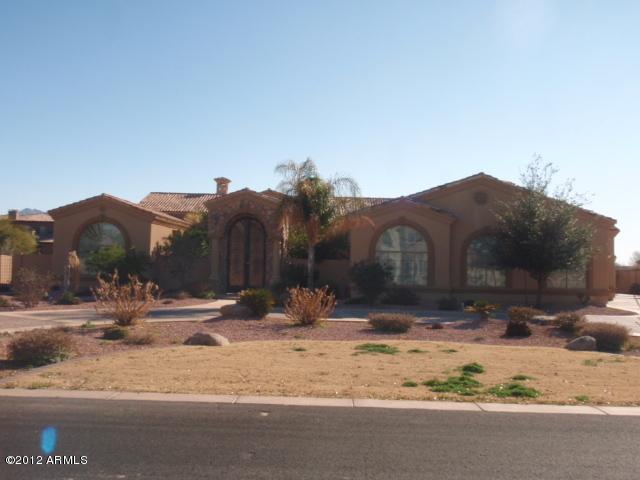 2053 E Sanoque Blvd., Gilbert, AZ 85298